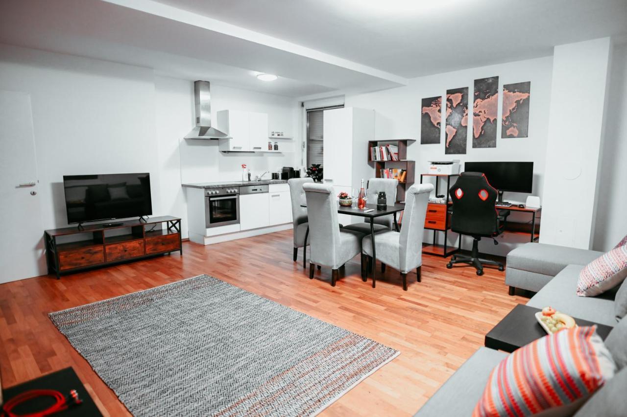 Appartement Shopping Center 8